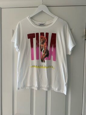 Daydreamer White Cotton Tee with Black Label